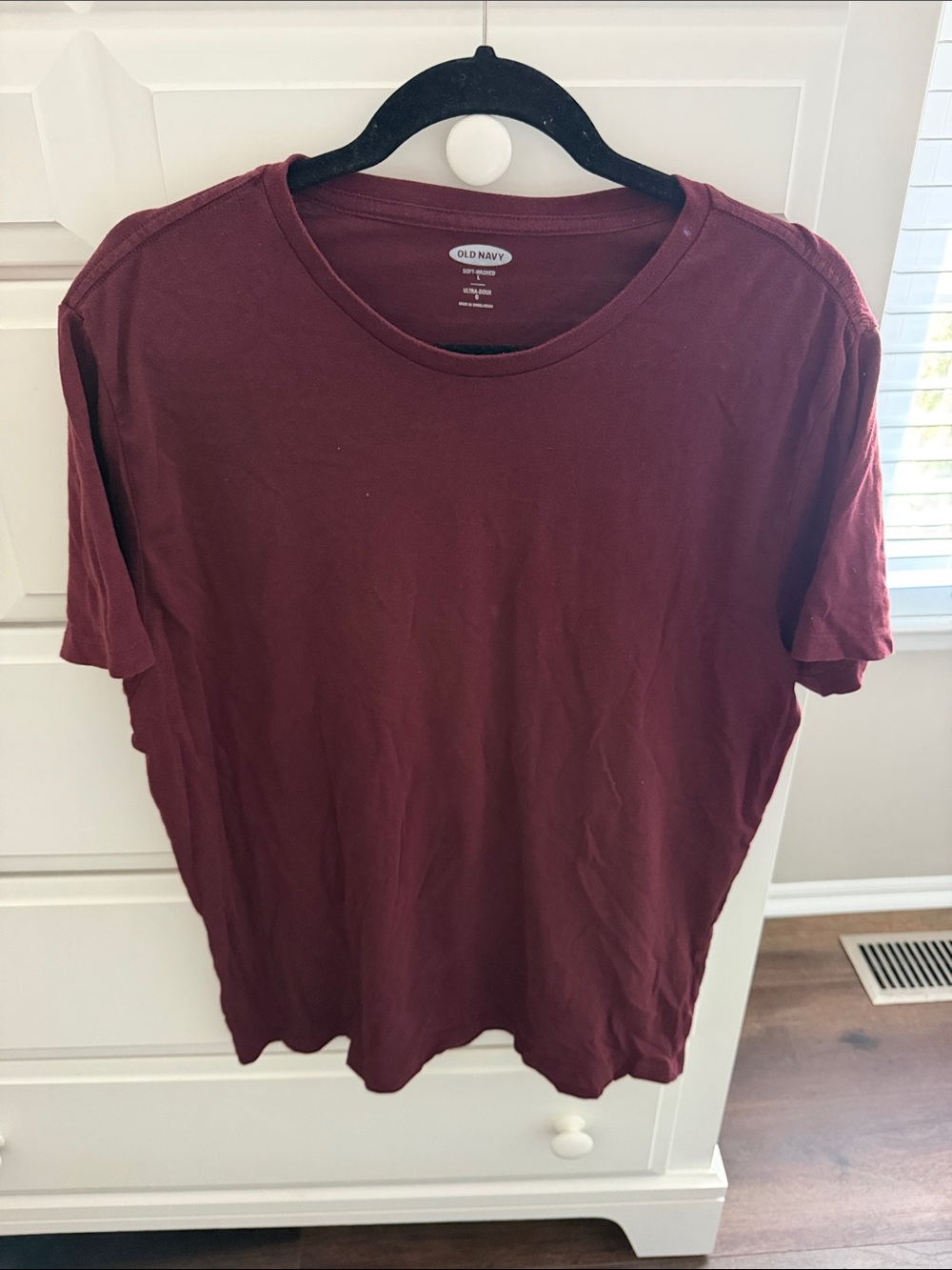 Old Navy Men's Short-Sleeve Crewneck T-Shirt - Maroon